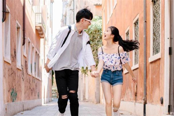 不愿出彩禮的男人能嫁嗎 結婚男友不愿給彩禮怎么辦 不愿出彩禮的男人能嫁嗎 結婚男友不愿給彩禮怎么辦