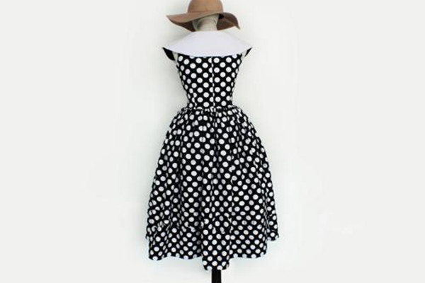 復(fù)古波點連衣裙的選擇技巧 復(fù)古波點連衣裙怎么搭配 復(fù)古波點連衣裙的選擇技巧 復(fù)古波點連衣裙怎么搭配