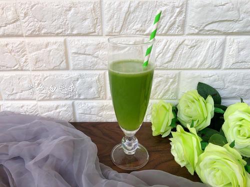 黃瓜汁的功效 黃瓜汁怎么做好喝 黃瓜汁的功效 黃瓜汁怎么做好喝
