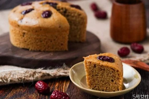 紅糖發(fā)糕怎么做好吃 紅糖發(fā)糕的美味做法 紅糖發(fā)糕怎么做好吃 紅糖發(fā)糕的美味做法