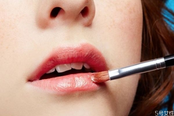 半永久唇有沒有副作用 做半永久唇有什么危害 半永久唇有沒有副作用 做半永久唇有什么危害