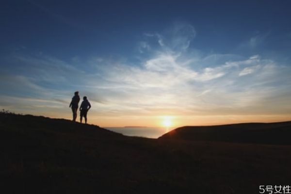 約會(huì)如何讓ta覺(jué)得更印象深刻 準(zhǔn)備好你的第一次約會(huì) 約會(huì)如何讓ta覺(jué)得更印象深刻 準(zhǔn)備好你的第一次約會(huì)