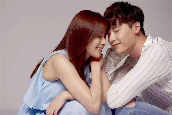 通過(guò)搭訕的戀愛靠譜嗎 搭訕找對(duì)象靠譜嗎 通過(guò)搭訕的戀愛靠譜嗎 搭訕找對(duì)象靠譜嗎