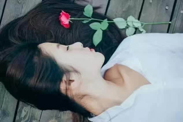 喜歡你的女生會刪你微信嗎 喜歡你的女生為什么會刪你微信 喜歡你的女生會刪你微信嗎 喜歡你的女生為什么會刪你微信