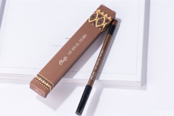 眼線怎么不暈染 怎么樣才能讓眼線不暈染 眼線怎么不暈染 怎么樣才能讓眼線不暈染