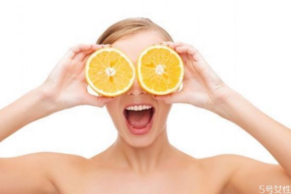 夏天皮膚保養(yǎng)小常識(shí) 夏季應(yīng)該怎么護(hù)膚 夏天皮膚保養(yǎng)小常識(shí) 夏季應(yīng)該怎么護(hù)膚