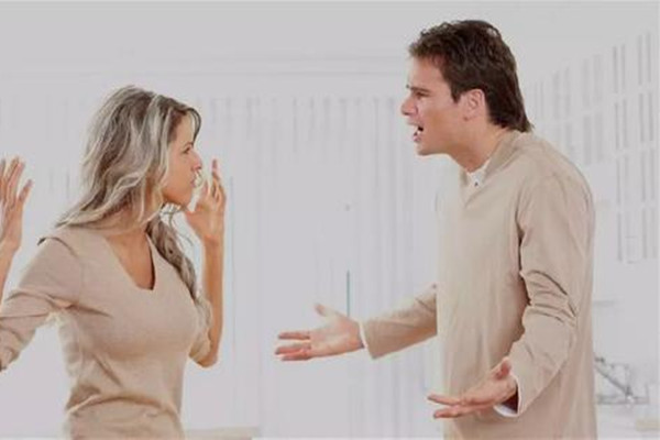 男人準(zhǔn)備離婚的表現(xiàn) 男人想離婚的態(tài)度是怎樣的 男人準(zhǔn)備離婚的表現(xiàn) 男人想離婚的態(tài)度是怎樣的