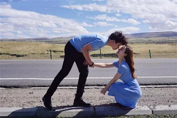 已婚女人聊騷什么心理 已婚女人想讓你泡的暗示 已婚女人聊騷什么心理 已婚女人想讓你泡的暗示