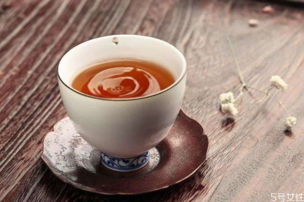 喝茶后多久吃藥比較好 吃藥應(yīng)該在喝茶后多久 喝茶后多久吃藥比較好 吃藥應(yīng)該在喝茶后多久