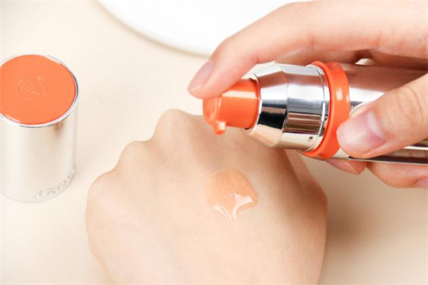 珀萊雅雙抗精華多少錢 珀萊雅雙抗精華保質(zhì)期 珀萊雅雙抗精華多少錢 珀萊雅雙抗精華保質(zhì)期