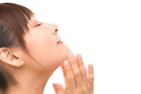 香精對皮膚有什么傷害 面膜里有香精正常嗎 香精對皮膚有什么傷害 面膜里有香精正常嗎