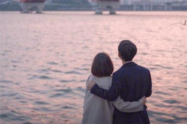 情人不回微信了說明什么 情人不理我了該怎么做 情人不回微信了說明什么 情人不理我了該怎么做