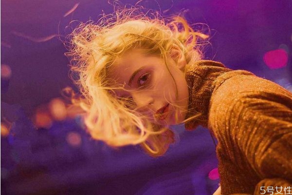 怎樣挽留一個(gè)人別走 挽留一個(gè)人的方法 怎樣挽留一個(gè)人別走 挽留一個(gè)人的方法