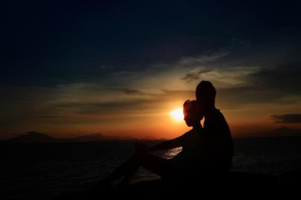 男生怎么掌握戀愛中的主動(dòng)權(quán) 男生掌握戀愛主動(dòng)權(quán)的方法 男生怎么掌握戀愛中的主動(dòng)權(quán) 男生掌握戀愛主動(dòng)權(quán)的方法