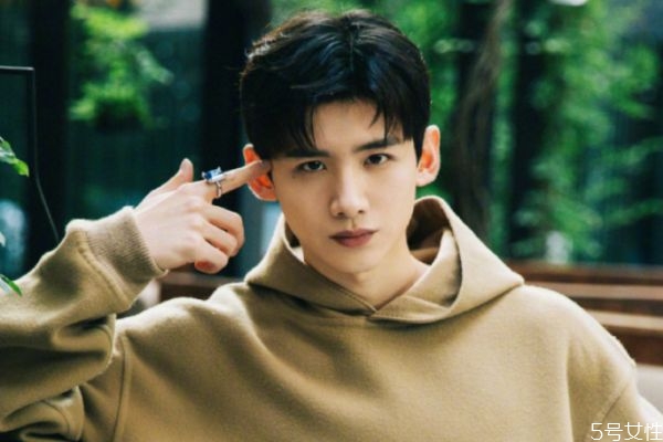 找男朋友應(yīng)該找什么樣的 什么樣的男生適合做男朋友 找男朋友應(yīng)該找什么樣的 什么樣的男生適合做男朋友