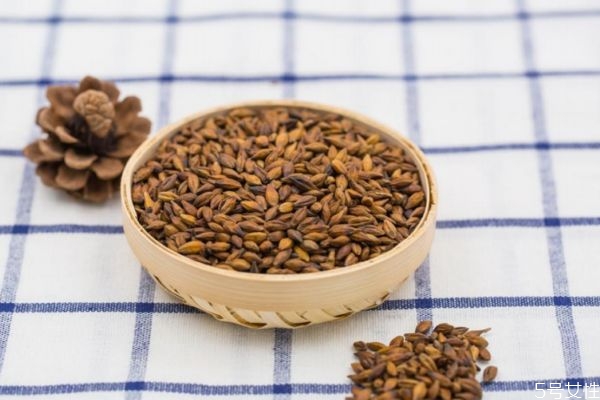 喝大麥茶會拉肚子嗎 拉肚子和喝大麥茶有關(guān)系嗎 喝大麥茶會拉肚子嗎 拉肚子和喝大麥茶有關(guān)系嗎