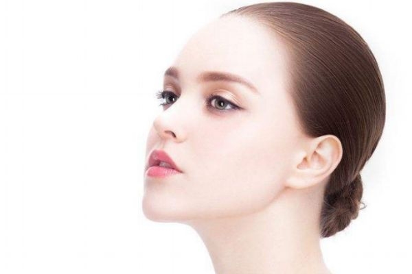 牙膏抹痘痘有用嗎 牙膏對痘痘有消炎作用嗎 牙膏抹痘痘有用嗎 牙膏對痘痘有消炎作用嗎