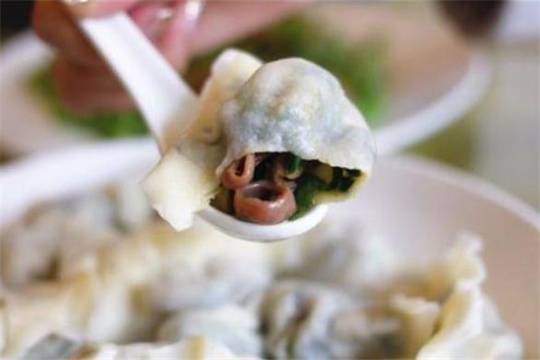 海腸餃子的做法 海腸餃子餡怎么調(diào)好吃 海腸餃子的做法 海腸餃子餡怎么調(diào)好吃
