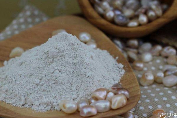 自制美白面膜的方法 如何自制美白面膜 自制美白面膜的方法 如何自制美白面膜