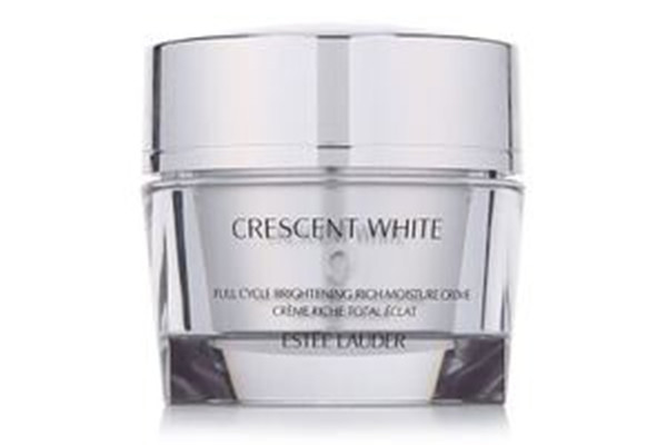 雅詩蘭黛淡斑特潤面霜的功效 雅詩蘭黛淡斑特潤面霜適合多大年齡 雅詩蘭黛淡斑特潤面霜的功效 雅詩蘭黛淡斑特潤面霜適合多大年齡