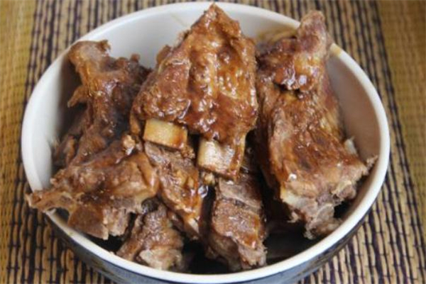 腔骨是哪個部位 腔骨是什么骨頭 腔骨是哪個部位 腔骨是什么骨頭