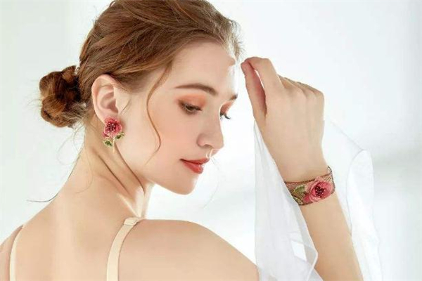 opt嫩膚價(jià)格多少 opt嫩膚效果怎么樣 opt嫩膚價(jià)格多少 opt嫩膚效果怎么樣