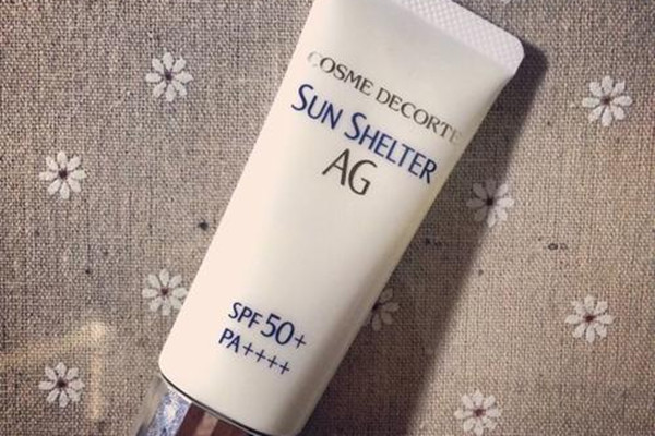 黛珂多重防曬乳的成分 黛珂多重防曬乳適合什么膚質 黛珂多重防曬乳的成分 黛珂多重防曬乳適合什么膚質