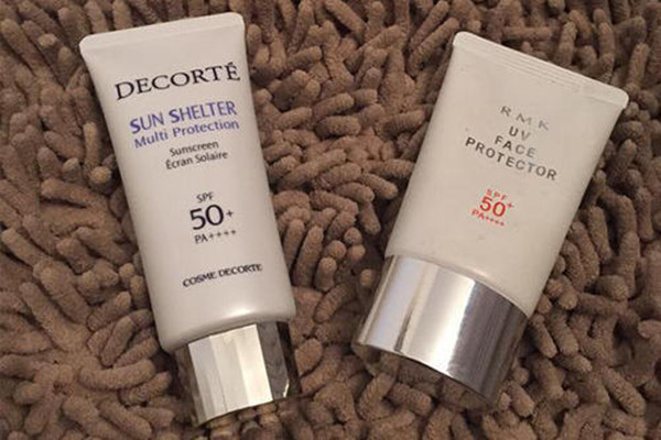 黛珂多重防曬乳的成分 黛珂多重防曬乳適合什么膚質 黛珂多重防曬乳的成分 黛珂多重防曬乳適合什么膚質