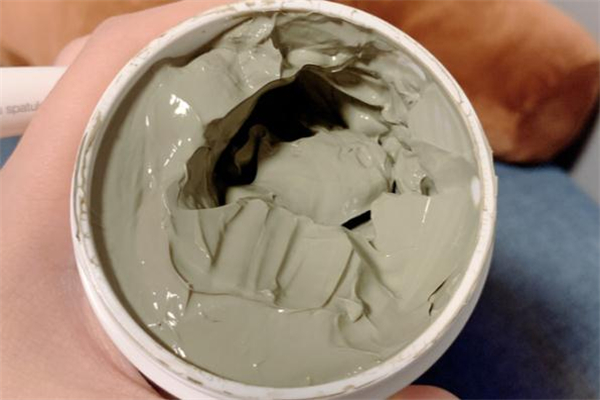 紐西之謎火山泥面膜可以收縮毛孔嗎 用了毛孔會(huì)變大嗎 紐西之謎火山泥面膜可以收縮毛孔嗎 用了毛孔會(huì)變大嗎