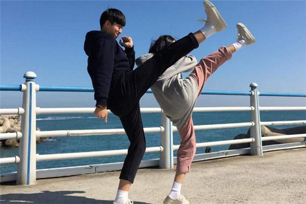 情商低的女人適合結(jié)婚嗎 情商低的女人能娶嗎 情商低的女人適合結(jié)婚嗎 情商低的女人能娶嗎