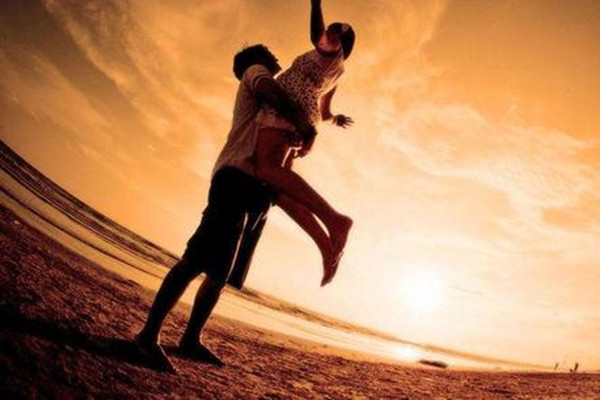 懷疑老婆出軌怎樣套話 懷疑老婆出軌的調(diào)查技巧 懷疑老婆出軌怎樣套話 懷疑老婆出軌的調(diào)查技巧