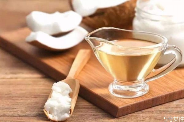 椰子油可以怎么吃 椰子油的吃法有什么 椰子油可以怎么吃 椰子油的吃法有什么