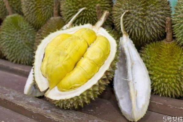 挑選榴蓮的方法 應(yīng)該怎么挑選榴蓮 挑選榴蓮的方法 應(yīng)該怎么挑選榴蓮