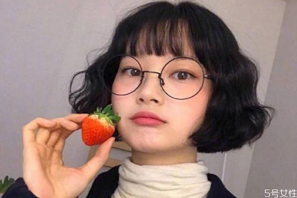 泡面卷發(fā)適合什么臉型 頭發(fā)多適合泡面卷發(fā)嗎 泡面卷發(fā)適合什么臉型 頭發(fā)多適合泡面卷發(fā)嗎