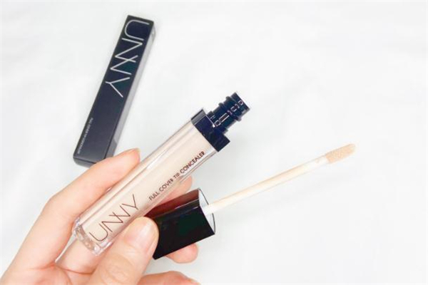 unny遮瑕液適合油皮嗎 unny遮瑕液適合干皮嗎 unny遮瑕液適合油皮嗎 unny遮瑕液適合干皮嗎