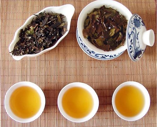 福鼎白茶產(chǎn)于哪里 福鼎白茶的功效 福鼎白茶產(chǎn)于哪里 福鼎白茶的功效