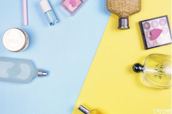 遮瑕氣墊什么時(shí)候用 氣墊化妝順序 遮瑕氣墊什么時(shí)候用 氣墊化妝順序