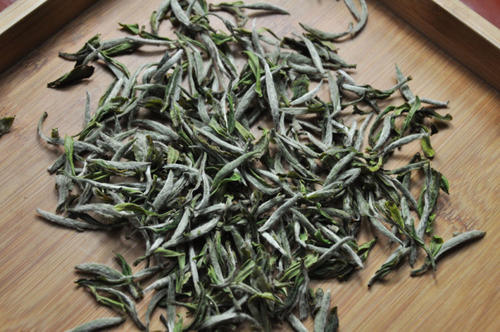 晚上怎樣喝福鼎白茶不會(huì)失眠 福鼎白茶需要醒茶嗎 晚上怎樣喝福鼎白茶不會(huì)失眠 福鼎白茶需要醒茶嗎
