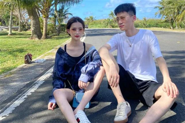 前女友加我微信是什么意思 前女友加我微信要不要通過 前女友加我微信是什么意思 前女友加我微信要不要通過