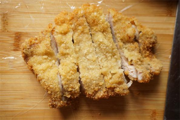 寶寶能吃炸豬排嗎 豬排怎么處理 寶寶能吃炸豬排嗎 豬排怎么處理