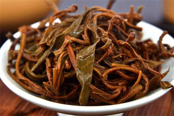 老鷹茶的功效和作用 老鷹茶可以降血壓?jiǎn)? alt=