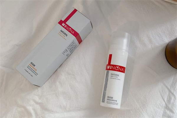 薇諾娜特護(hù)霜怎么辨別真假 薇諾娜特護(hù)霜嬰兒能用嗎 薇諾娜特護(hù)霜怎么辨別真假 薇諾娜特護(hù)霜嬰兒能用嗎