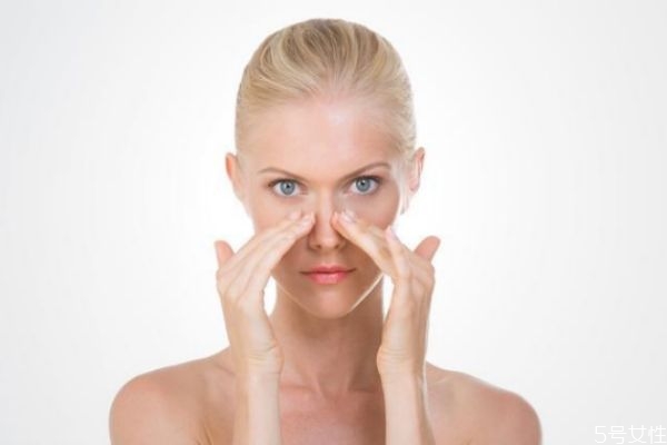 隆鼻幾天后可以用洗面奶 隆鼻需要多長(zhǎng)時(shí)間恢復(fù)
