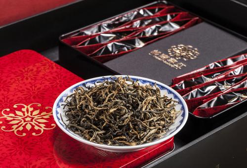 英德紅茶產(chǎn)于哪里 英德紅茶的成分 英德紅茶產(chǎn)于哪里 英德紅茶的成分