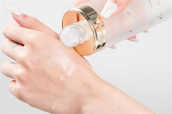 麥吉麗酵母平衡水多少錢 麥吉麗酵母平衡水保質(zhì)期