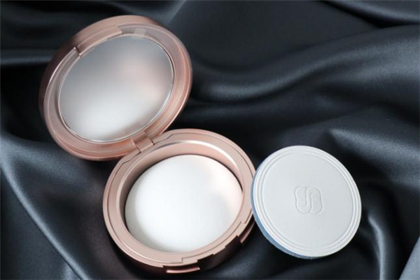 花西子蠶絲蜜粉餅成分 花西子蠶絲蜜粉餅孕婦可以用嗎 花西子蠶絲蜜粉餅成分 花西子蠶絲蜜粉餅孕婦可以用嗎