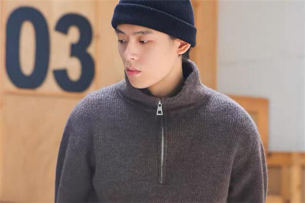 哪種毛衣適合打底穿 什么樣的毛衣適合做打底 哪種毛衣適合打底穿 什么樣的毛衣適合做打底