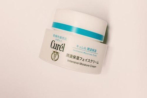 適合夏季用的面霜有哪些 夏季好用的面霜有哪些 適合夏季用的面霜有哪些 夏季好用的面霜有哪些