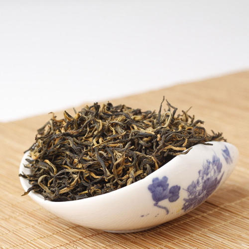 什么人適合喝金駿眉茶葉 女性喝金駿眉茶葉的好處 什么人適合喝金駿眉茶葉 女性喝金駿眉茶葉的好處