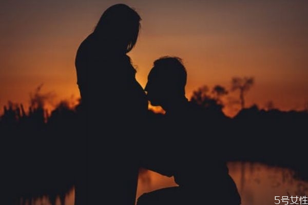 怎么挽回老公的感情 挽回丈夫之后如何重建婚姻 怎么挽回老公的感情 挽回丈夫之后如何重建婚姻